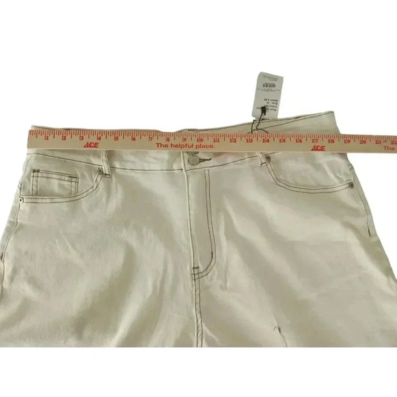 Suzanne Betro Womens Jeans Cream Contrast Stitch High Rise Wide Crop Denim 20 - Picture 7 of 14